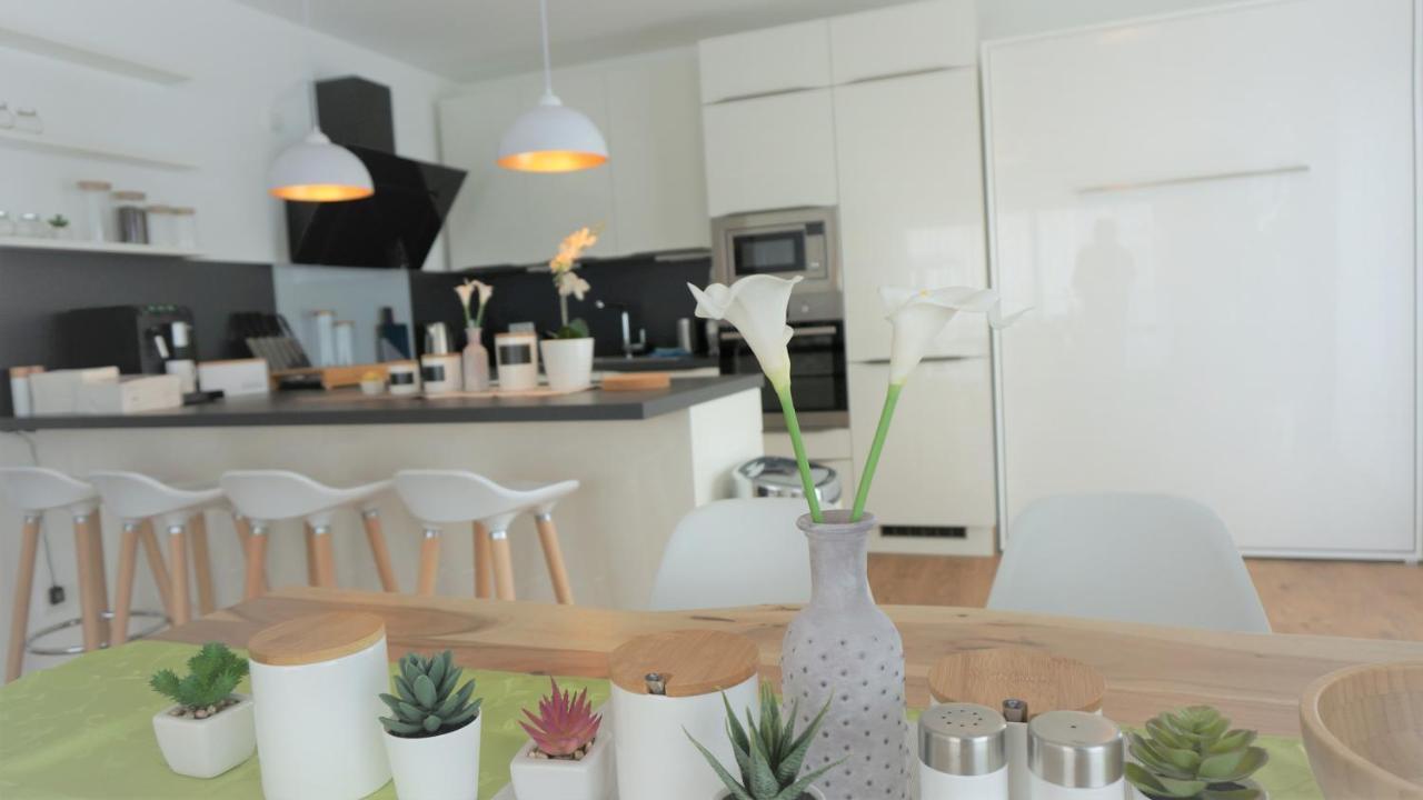 Panorama Penthouse Apartment Mit Klima Und Whirlpool Fuer Bis Zu 6 Personen Frankenthal  Luaran gambar