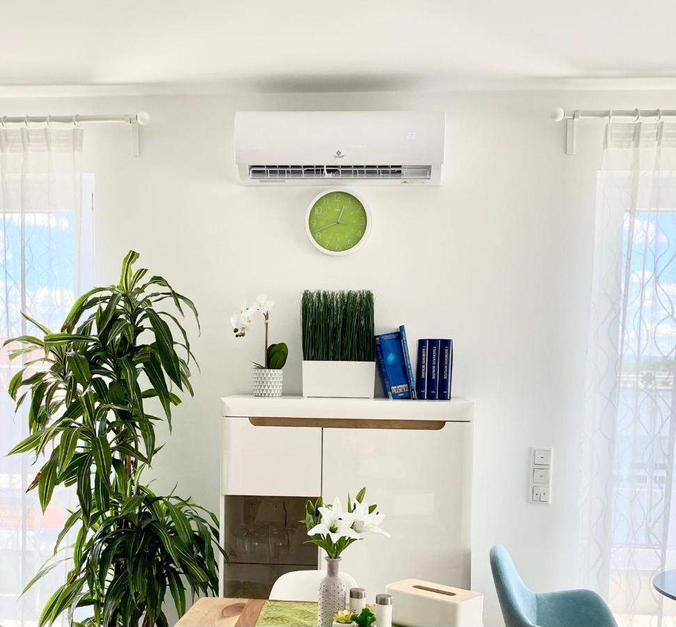 Panorama Penthouse Apartment Mit Klima Und Whirlpool Fuer Bis Zu 6 Personen Frankenthal  Luaran gambar