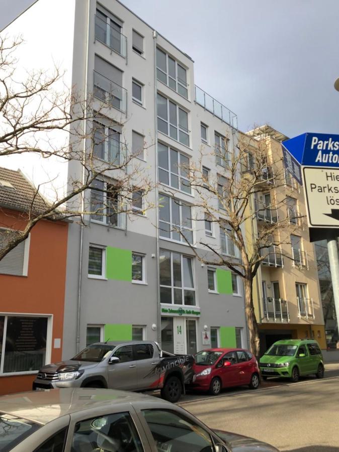 Panorama Penthouse Apartment Mit Klima Und Whirlpool Fuer Bis Zu 6 Personen Frankenthal  Luaran gambar
