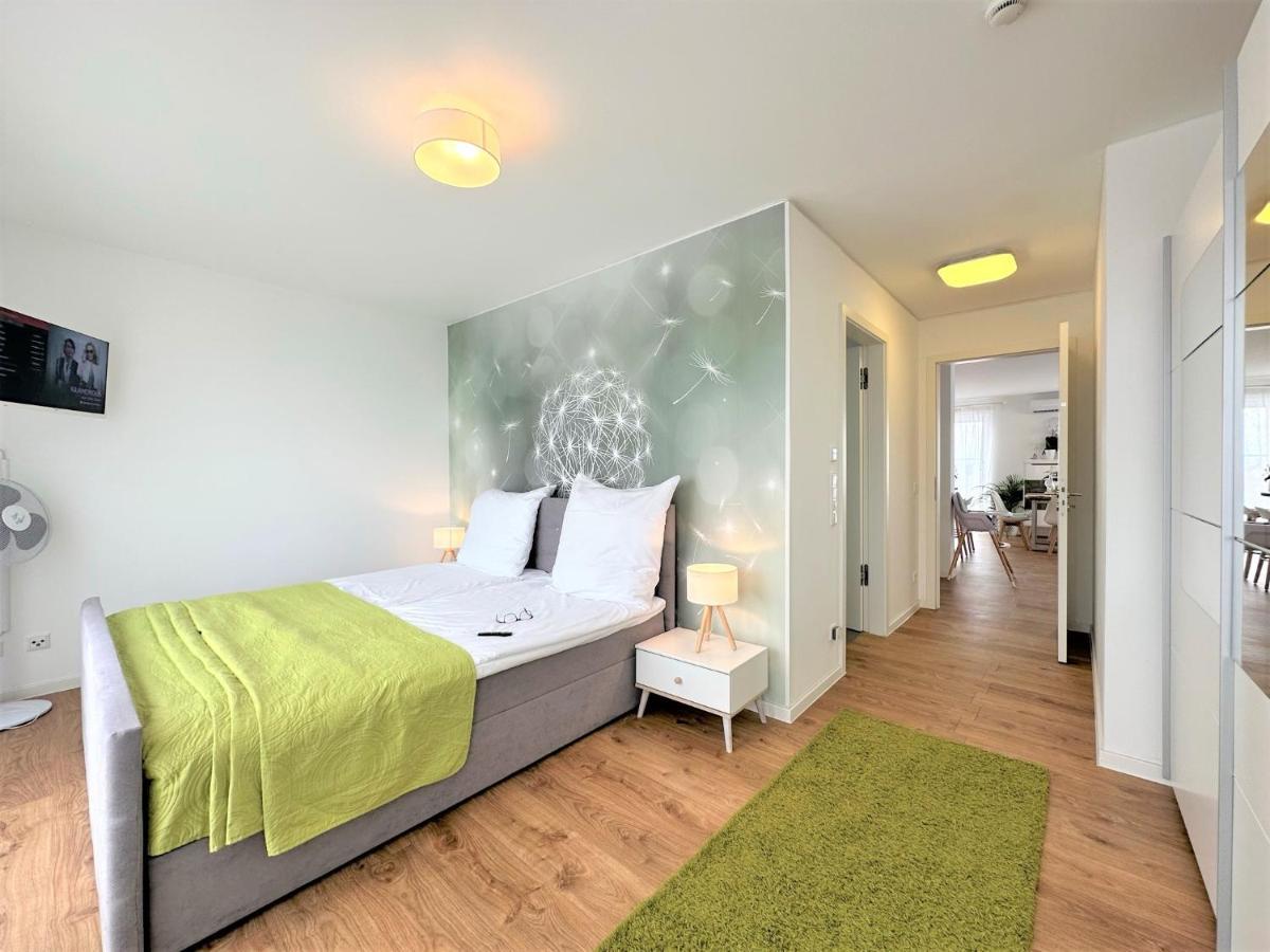 Panorama Penthouse Apartment Mit Klima Und Whirlpool Fuer Bis Zu 6 Personen Frankenthal  Luaran gambar